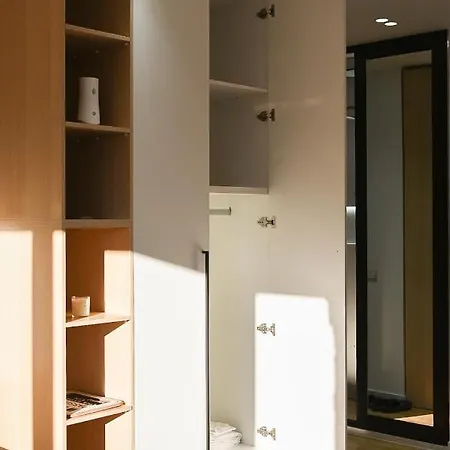 Matisse No1 - Center ティラナ